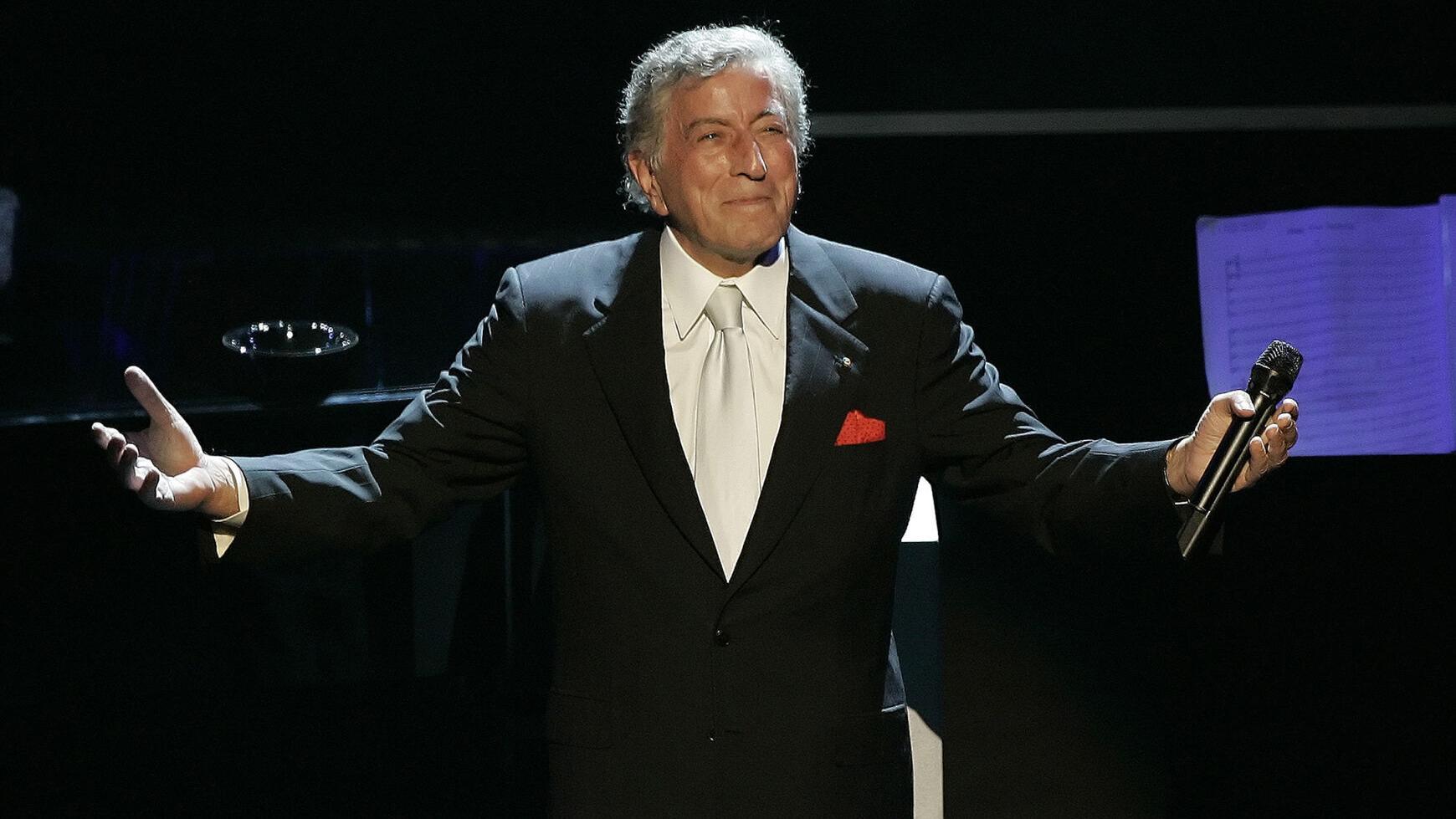 Tony Bennett dies at 96; May trial date in Trump's classified documents case; Biden picks admiral to lead Navy | Hot off the Wire podcast